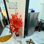 Cozy 1Bhk With City View In Bandra West