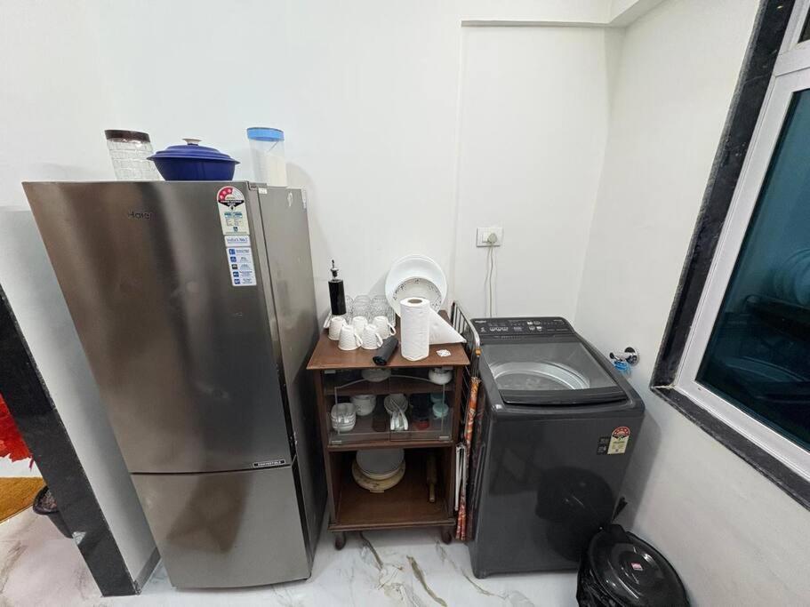 Cozy 1bhk With View In Bandra West Apartament