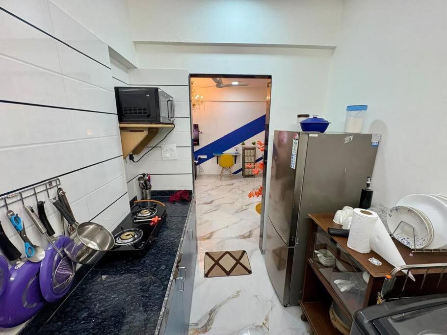 Cozy 1bhk With View In Bandra West * Bombaj